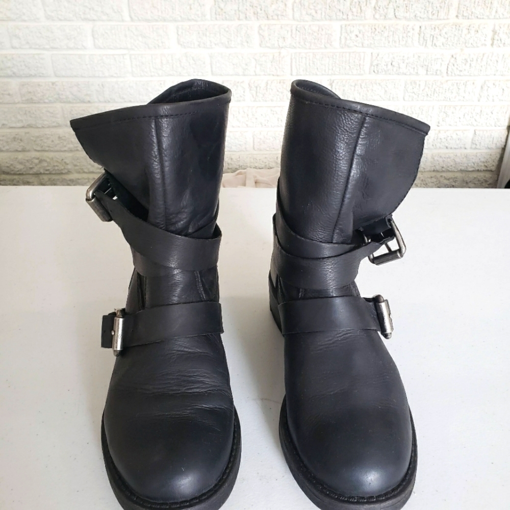 Lucky Brand Pull On Moto Boots